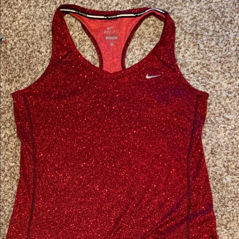 Women’s medium Nike drift tank top